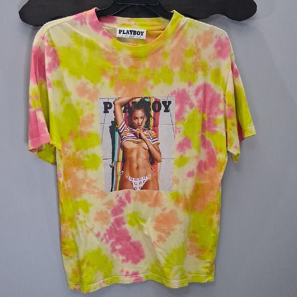 Playboy By Pacsun T-Shirt Mens Medium Yellow Tie Dye Graphic Cotton Short Sleeve